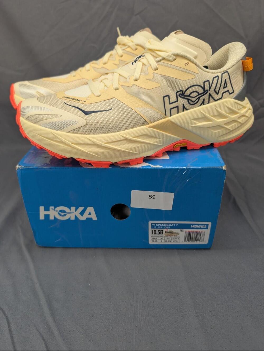 HOKA (Women's 10.5 B) SPEEDGOAT™ 7 Running Shoes in Vintage Yellow/Neon - $165